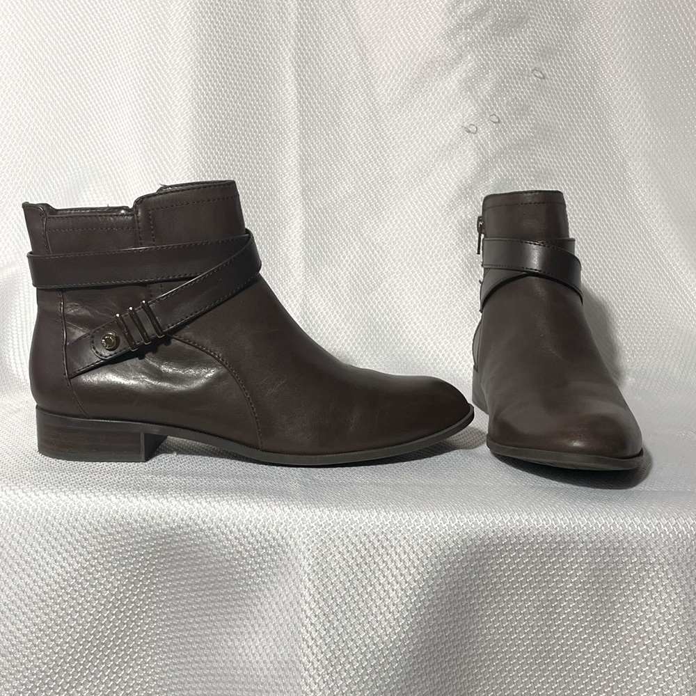 Ann Klein Flex Brown Leather Bootie Size 8 1/2